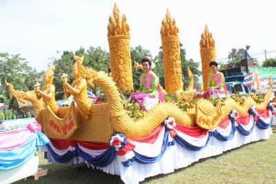 ประเพณีแห่เทียนเข้าพรรษา  ประจำปี  2557